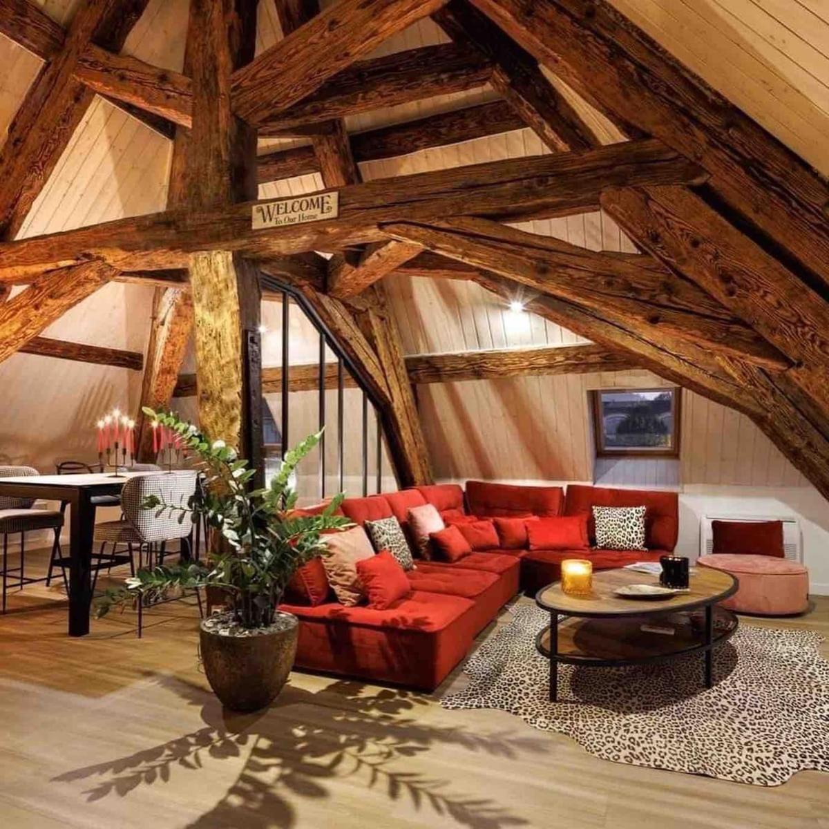 Spacious In The Heart Of The Center * Lons-le-Saunier